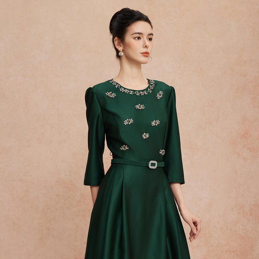 QG804斯尔丽25新款法式浪漫镶钻场合礼服配本色腰带收腰放摆显高连衣裙 商品图4