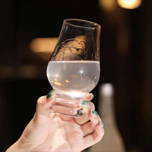 热卖中！！【线下专柜款】奥莱卡荔枝白兰地 16%VOL 带手提礼盒 商品图7