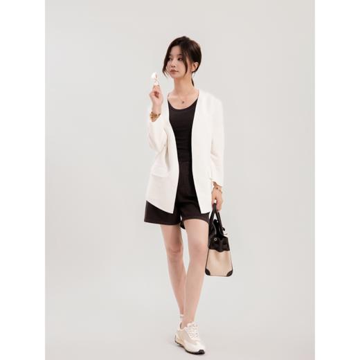 COCO ZONE 刘一一【100亚麻】V 领肌理感文艺风外套 CD1A1128 商品图0