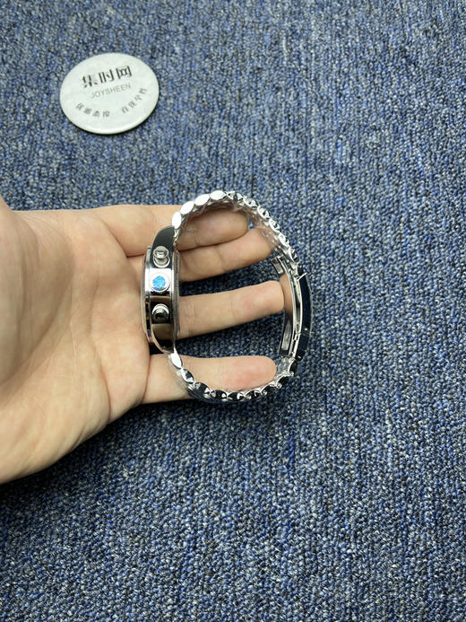 帝舵 3T碧湾计时系列 男士腕表 是一款融合潜水表传统与赛车计时功能的混合型腕表 商品图4