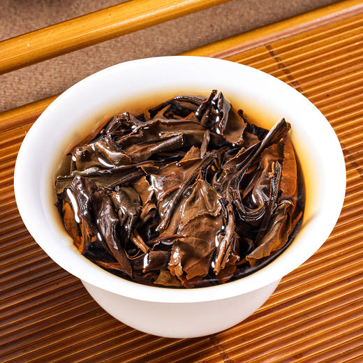 「茶王赛金奖」大师老白茶系列，福鼎核心产区，2016年出品，非遗大师获奖之作【G】 商品图9