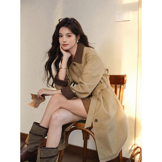 鹿向南「卡莉云拂」气质卡其色中长款拼色风衣女早秋宽松显瘦外套 商品图4