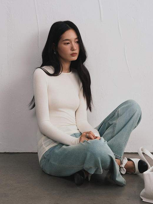 【天丝莫代尔山羊绒打底衫】秋冬修身纯色亲肤T恤高级感轻奢针织衫 商品图1