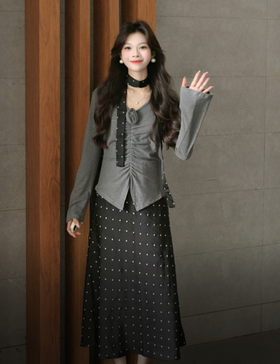 针织套裙上身，温柔女人味超戳人