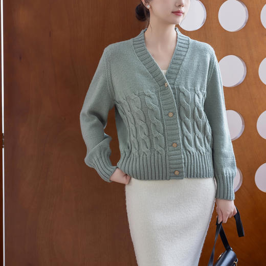 苏苏姐家复古绞花V领开衫手工DIY编织羊毛线棒针毛线团材料包 商品图3