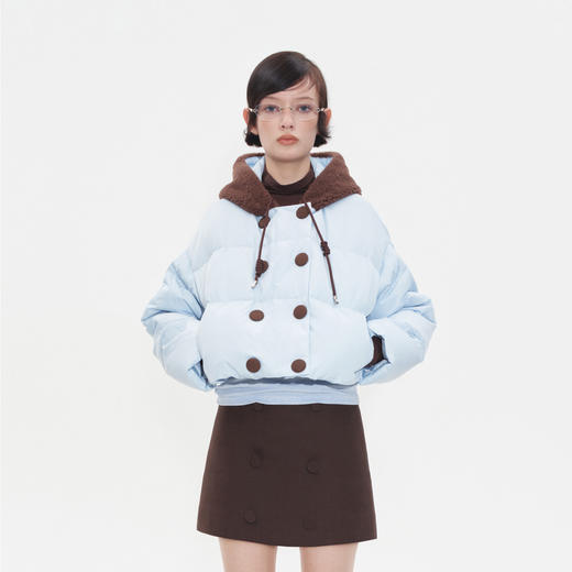 HERLIAN 2025秋季新品女士连帽双排扣短款羽绒外套 商品图1