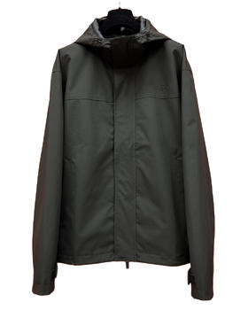 男款Gore-Tex 防风外套010