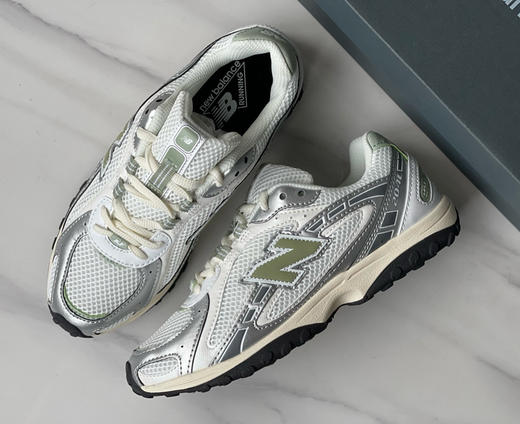 公司级情侣款运动鞋NB204L 商品图1