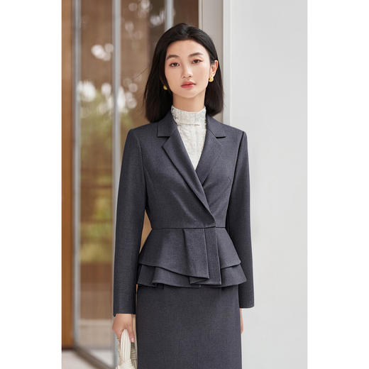 剩S 米思阳2026春季新款通勤风荷叶边下摆收腰显瘦西装外套女4844 商品图2