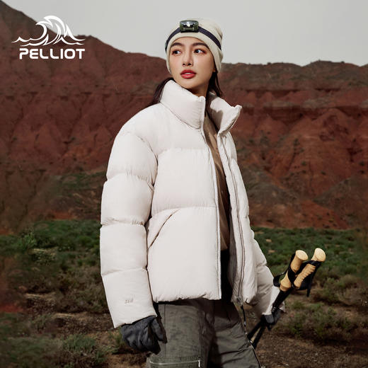 【山系】伯希和户外800蓬泡芙羽绒服女2025新款保暖防风鹅绒服 商品图0