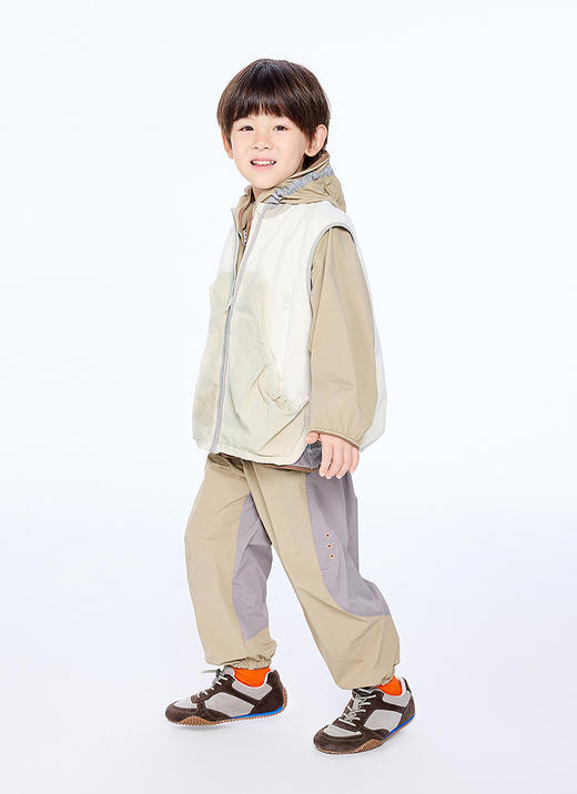 jnby  25年秋款  马甲 1P9511350 商品图5