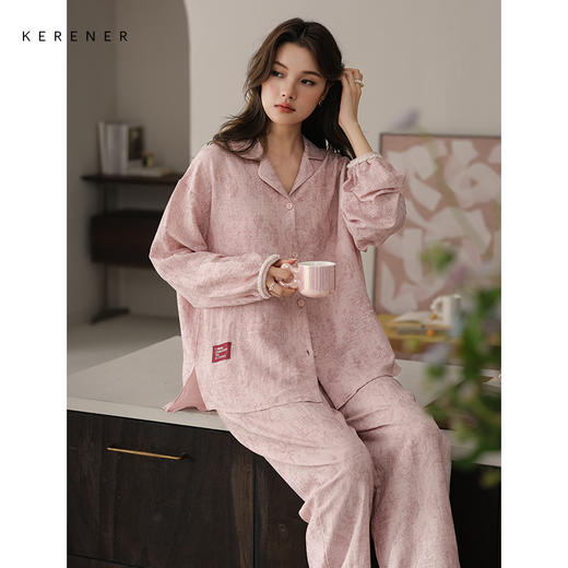 可人儿春秋季带胸垫泡泡绵女士长袖长裤睡衣可外出小众家居服套装 商品图3