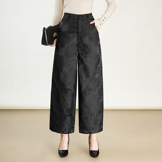 KQL 422H5310大码浮雕提花裤宽松弯刀裤休闲九分裤 商品图2
