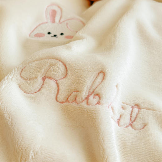 【品牌直发】加倍生活 高克重牛奶绒四件套-满绣系列 多色可选 满绣设计双面暖绒 商品图4