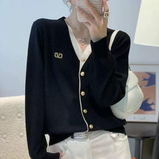 女士拼色V领针织开衫长袖内搭外穿针织衫【FF25850】 商品图1