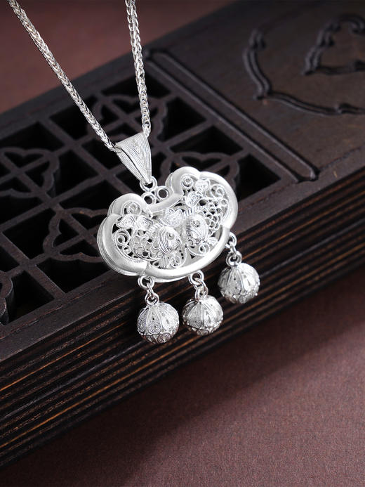 子佩集S990银【年年有余】套链【QFDZ029】儿童花丝长命锁项链2509 商品图4