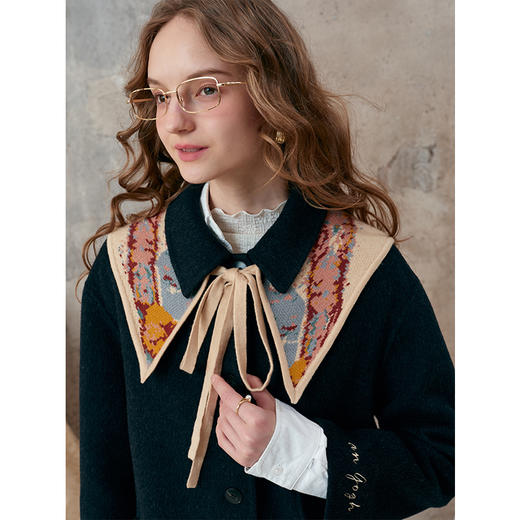 【暖冬内购】两三事梵高文艺星砂月夜2025秋冬新款印花绑带披肩刺绣毛呢外套女 商品图2