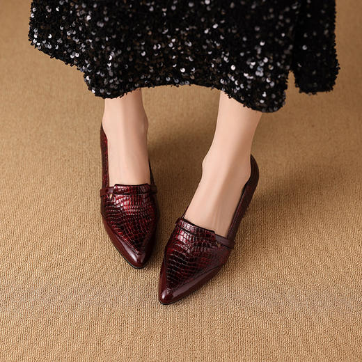 【预售5天】真皮高跟单鞋女春秋新款尖头小皮鞋粗跟时尚优雅百搭女鞋SY&fh506 商品图2