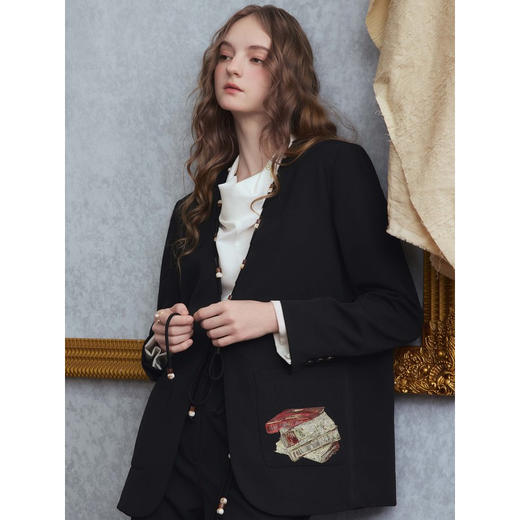 两三事梵高文艺摩登暗码2025秋季新款刺绣串珠装饰两件套西装套装 商品图2