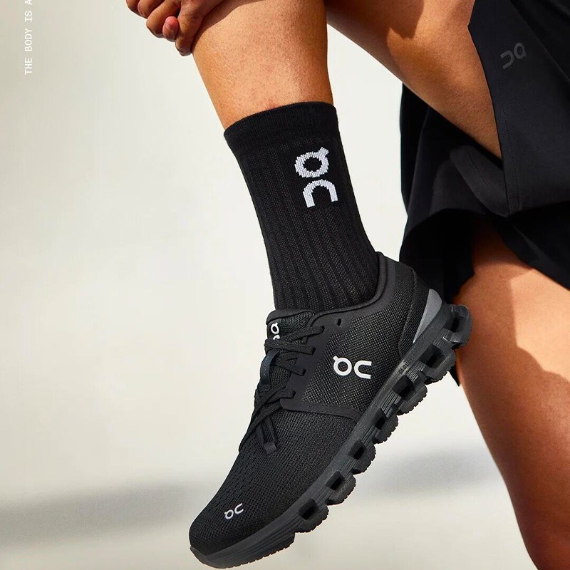 【双旦特惠:品牌特卖场清仓限购】On昂跑 Cloud X4 系列