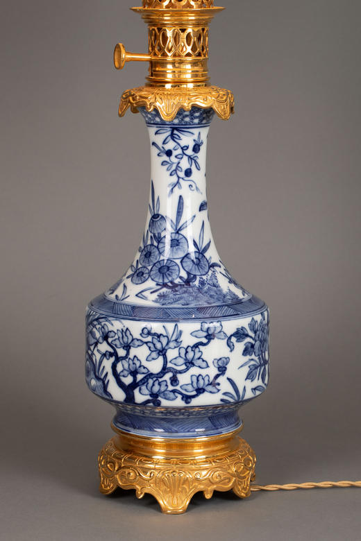 独角鹿西洋古董19世纪法国出品铜鎏金饰中国青花瓷瓶灯一对 商品图5