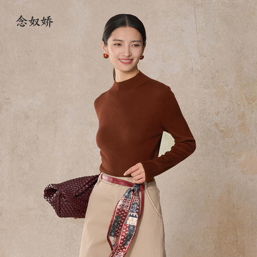 【商场同款】CNK5922 “ 7色无缝打底衫 ” 琥珀棕自然温暖 纯羊毛材质一体成型 松紧有度，轻薄无压力 商品图8