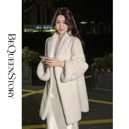 余潇潇【冰蓝幻想】重工轻奢紫金短二挽袖水貂钩扣翻领外套 商品图3