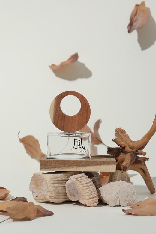 迦闻ZENWOOD浓香精「风」50ml礼盒装 商品图4