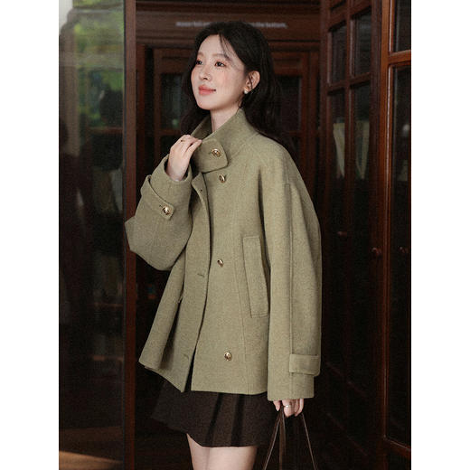 鹿向南「云涧风栖」绿色短款毛呢短款外套女秋季新款宽松气质上衣 商品图3