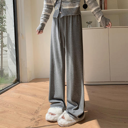 【99元任选两条】【显高显瘦 亲肤柔软】YIYE糯米溜溜裤（1条不发货，下单数量选2） 商品图2