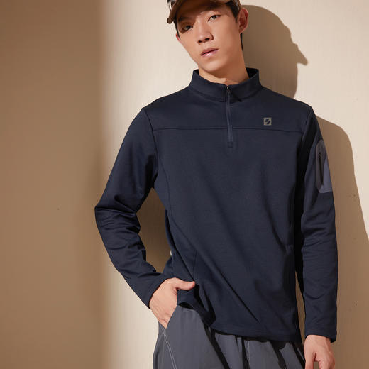 秋冬热卖款！显瘦有型！保暖！酷小仙 半拉链运动打底衫 百搭 时尚 男女款 商品图6