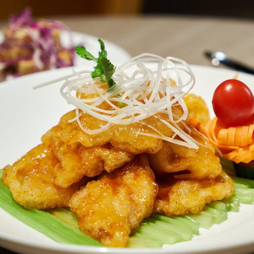 【早鸟预订26-27雪季】长白山ClubMed度假村一价全包！享3000㎡天然温泉，含每日专业滑雪课程、全天吃喝玩乐，更有专业G.O帮你带娃、晚间表演秀及主题派对！ 商品图4