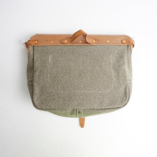 Alternative Country 植鞣皮翻盖邮差包 商品图4