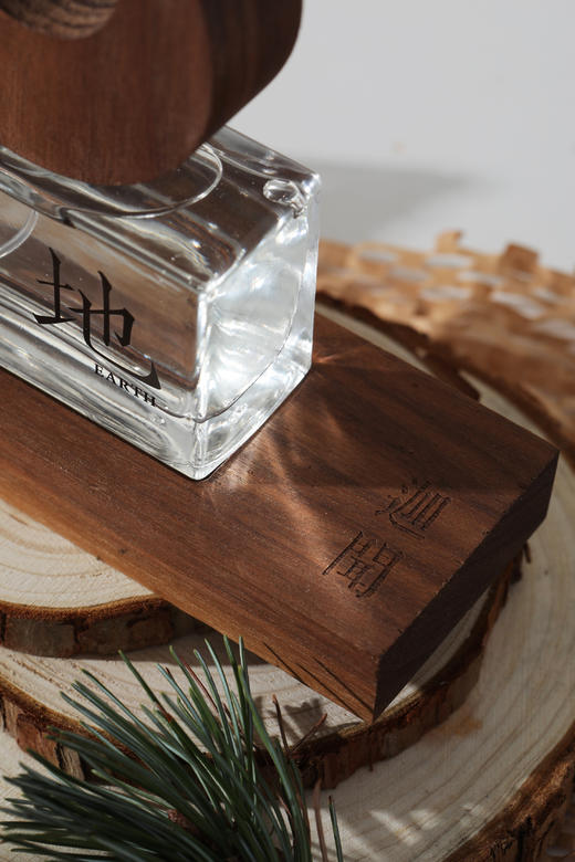 迦闻ZENWOOD浓香精「地」50ml礼盒装 商品图5