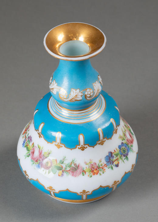 独角鹿西洋古董19世纪欧洲出品花卉藤蔓主题手绘描金装饰蓝色欧泊水晶香水瓶一对 商品图4