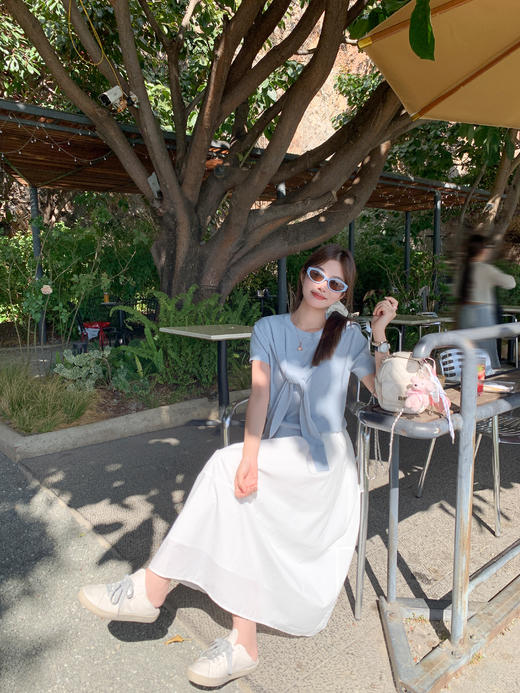 <曾小咸推荐>现货秒杀！微信超特价！设计感3色带披肩短袖针织衫两件套 日常149.99 立减60 秒杀89.99！ 商品图7