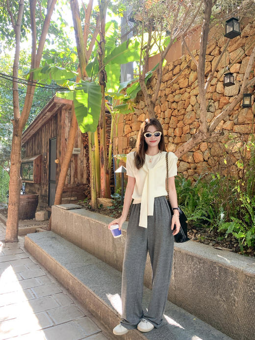 <曾小咸推荐>现货秒杀！微信超特价！设计感3色带披肩短袖针织衫两件套 日常149.99 立减60 秒杀89.99！ 商品图6