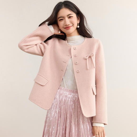 【内购】【100%绵羊毛】新中式蝶结装饰蝶圆领直筒廓形毛呢外套-W54OF8762 商品图1