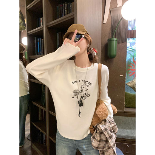 <曾小咸推荐> 打底衫T恤字母印花长袖【预售款，预计3-15天发货】 商品图0