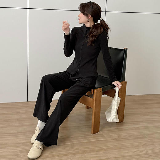 下单3-5天发货！【LU家同款！】K.HIP 全拉链塑形衫套装  立领双拉链，高度锁温，修身鱼骨设计增加设计感，显瘦不臃肿，立显超模身材 商品图12