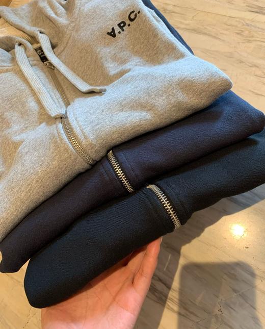 APC原单  中性风格拉链卫衣，可以做情侣款  三个颜色，内里是绵密的棉毛圈 商品图3