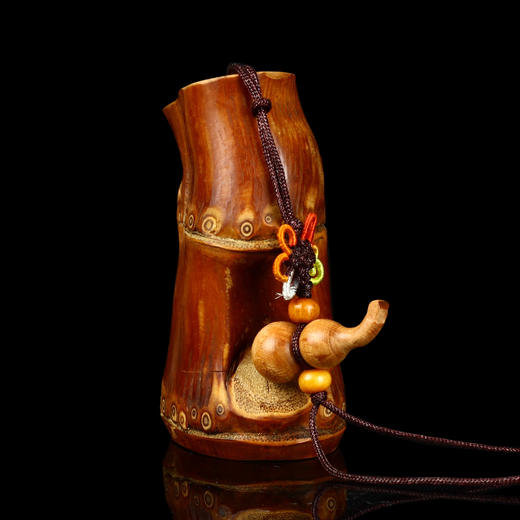 孤品017218天然竹根随形印章带穗-3.5*2.3*6.0cm 商品图3
