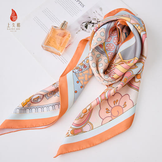 上久楷SAINTJOY/上久楷 双面印花真丝方巾 华彩纹章WJ3J025206004 商品图6