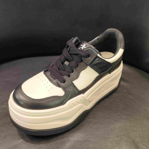 LFGJ凌介女鞋  17925  时尚百搭厚底休闲鞋 商品图0