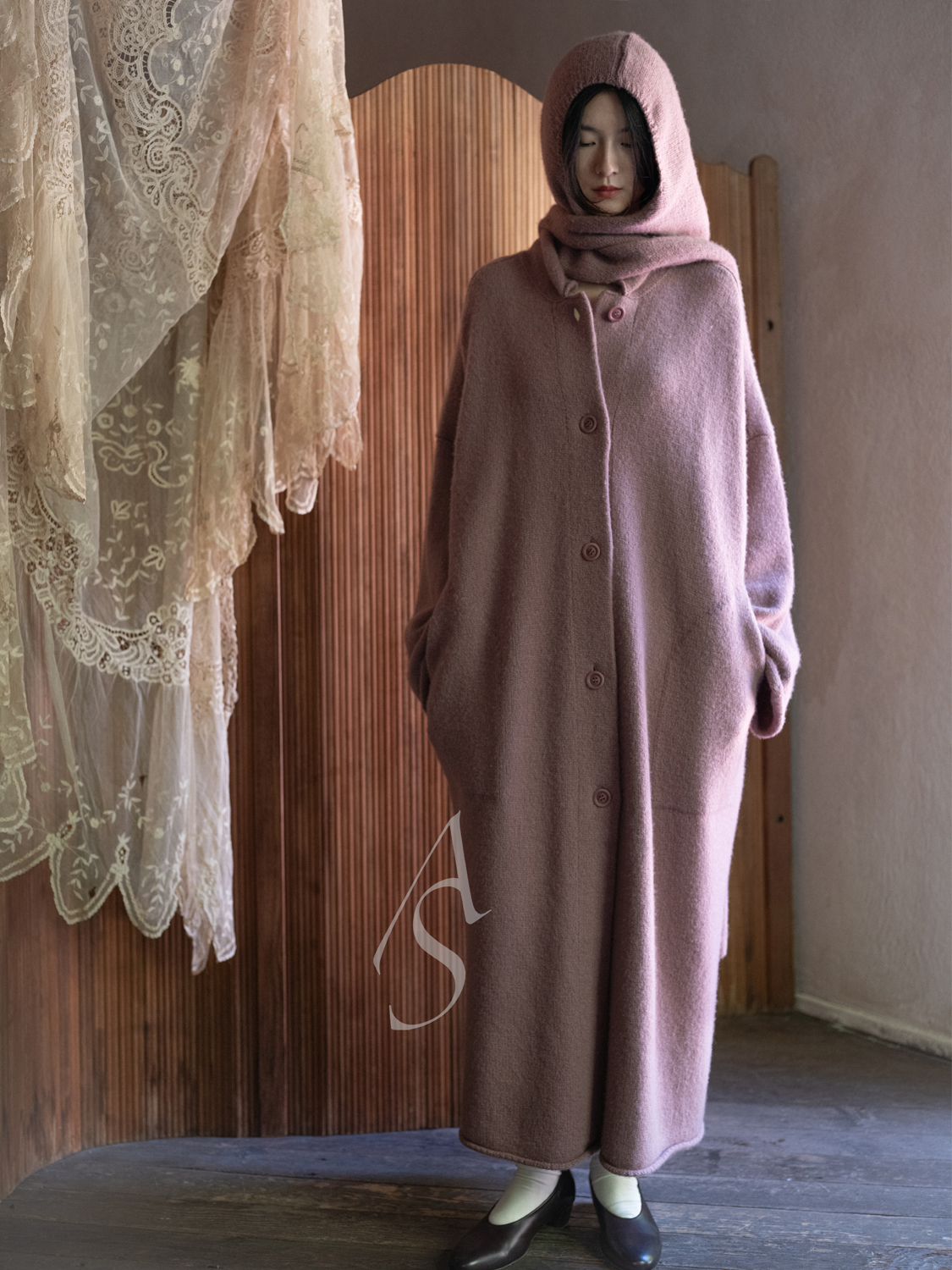 Casey Casey 25AW 灰粉色/黑色SOFTY羊绒连帽围巾