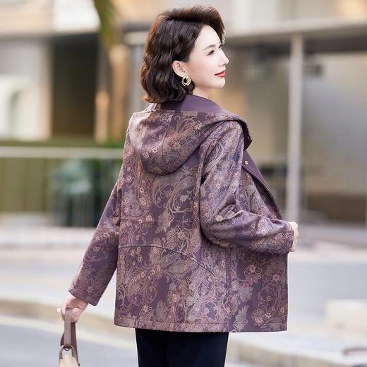 WE250162025新款妈妈装休闲加肥加大风衣时尚洋气中老年春秋连帽夹克外套 商品图1