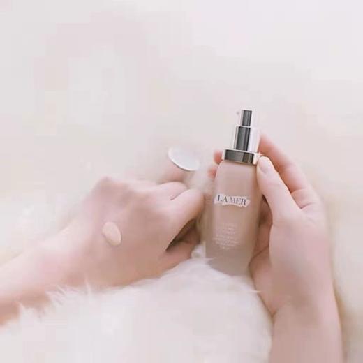 LAMER海蓝之谜 鎏光焕变粉底液 SPF20 30ml 轻薄遮瑕 商品图1
