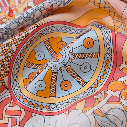 上久楷SAINTJOY/上久楷 双面印花真丝方巾 华彩纹章WJ3J025206004 商品图2