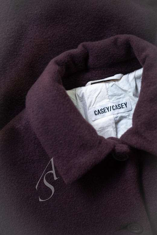 Casey Casey 25AW 果酱紫BIG BLOBBY羊绒茧型长外套 商品图3