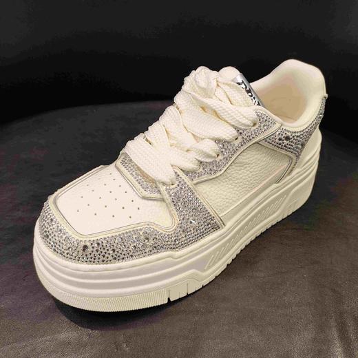 LFGJ凌介女鞋  15604  时尚百搭厚底板鞋 商品图6